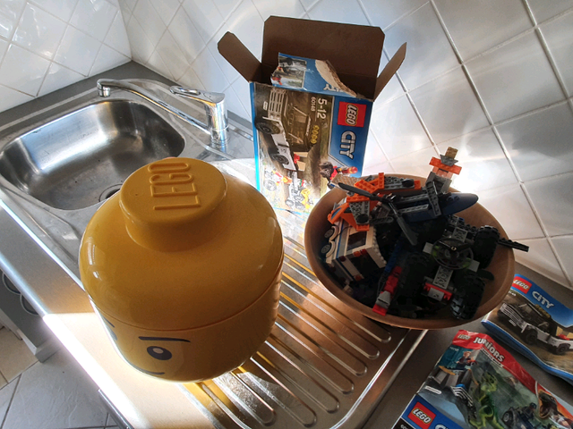 lego table gumtree